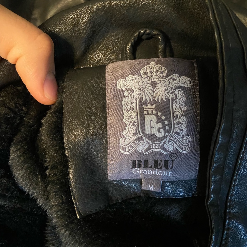 Jacket - Picture 2 of 3